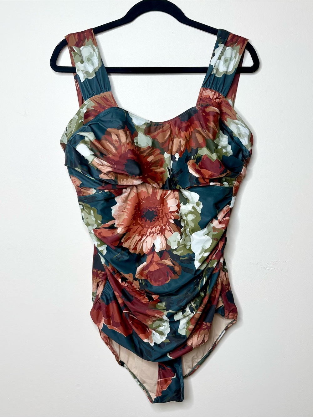 Albion Fit Messina Red Floral Wide Strap Ruched One Piece Swimsuit Size XXL